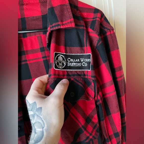 Flannel - Picture 3 of 4